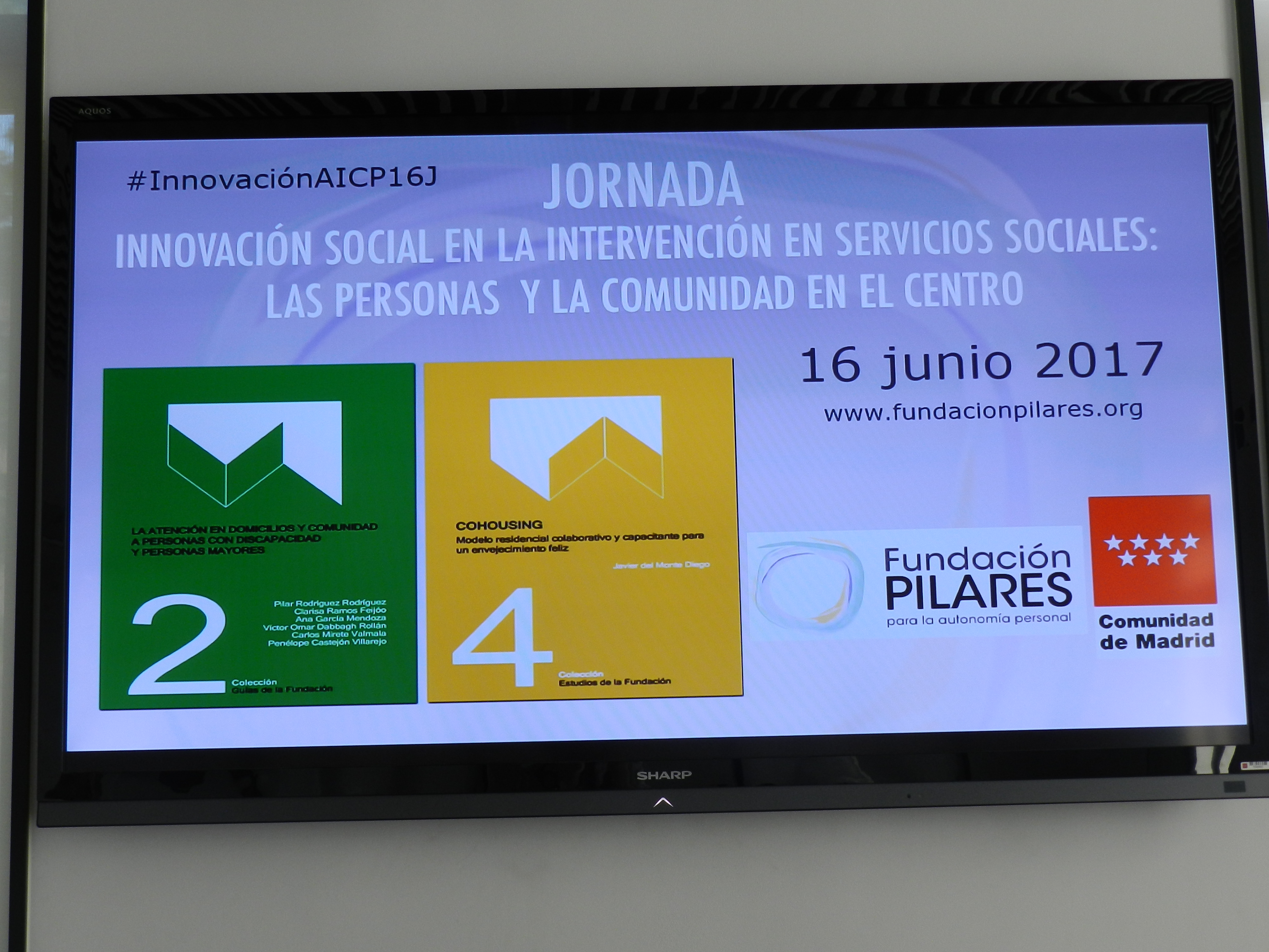 JORNADA: INNOVACIÓN SOCIAL EN LA INTERVENCIÓN EN SERVICIOS SOCIALES: LAS PERSONAS  Y LA COMUNIDAD EN EL CENTRO